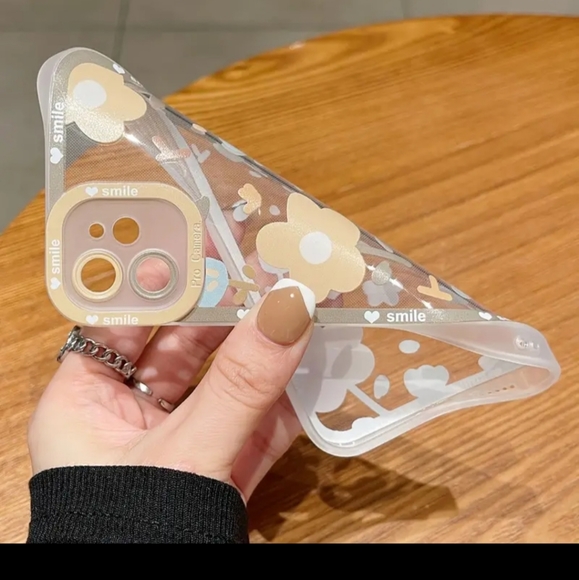 Brand new Apple IPhone 14 Pro Max Flower🌻🌻 Silicone Phone case - Picture 5 of 6